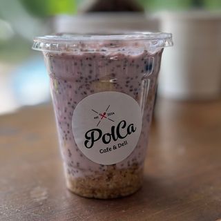 кисело мляко с мед, чиа и мюсли-Bluberry