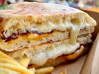 Grill ‘n’ Cheese