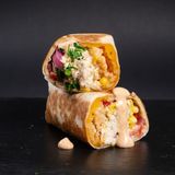 Бурито с Дърпано Пилешко, + картофки и Coca-Coal напитка по избор