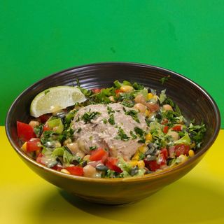 Енергийна Салата "Туна" /450г./