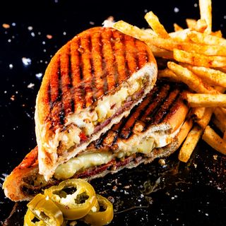 Патешко магре с камембер