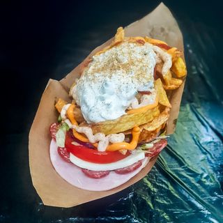 Джоб-тостер с луканка и шунка с кашкавал (320г)