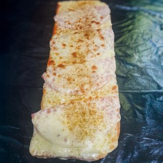 Принцеса с кайма и кашкавал (200г)