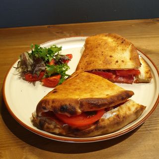 Сандвич Салами (400гр.)