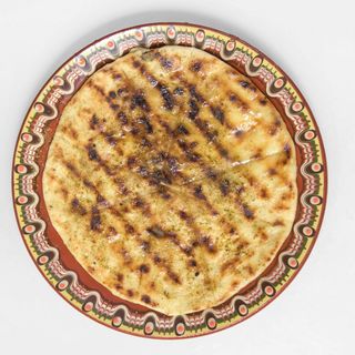 Домашна пърленка с масло (1бр)