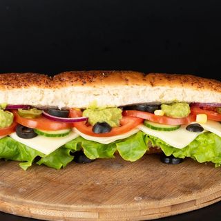 Сандвич моцарела и песто (500г)