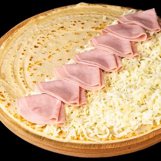 Палачинка с шунка и кашкавал (210г)