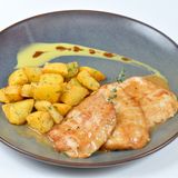 Крехки свински каренца на тиган 350 гр.