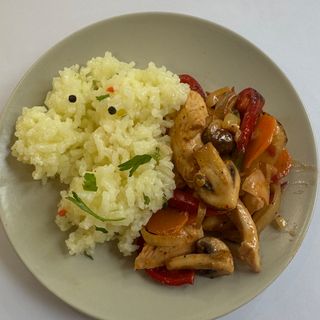 Пиле Сайгон с гарнитура бял ориз