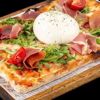 Пица с Бурата  (400гр.)