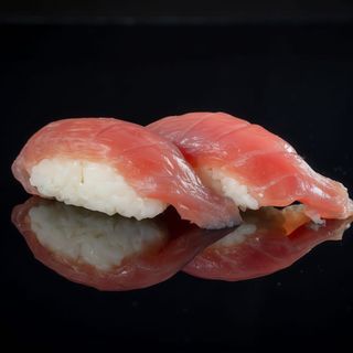 Нигири с тон