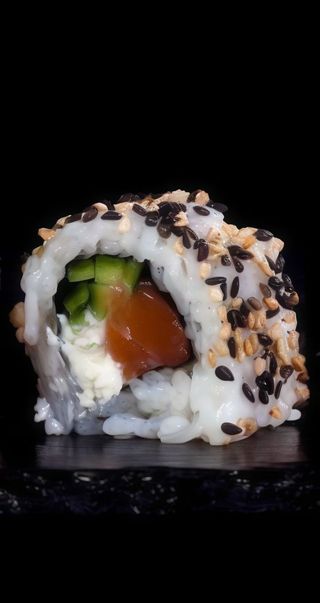 Урамаки Филаделфия Рол (90г)