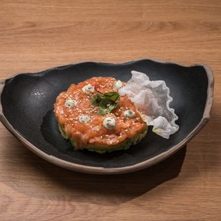 Сьомга тартар (140г)