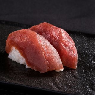 Нигири тон (70гр) 2бр