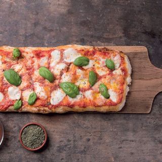 Пица 5 сирена