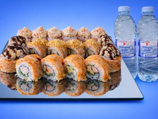 Фуджи сет + 2 бр. изворна вода