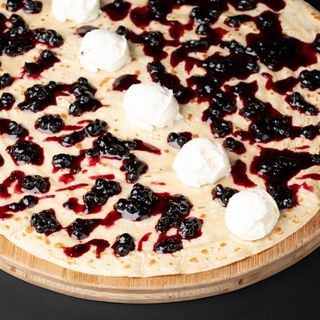 Палачинки крема сирене и конфитюр боровинка (200г)