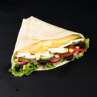 Тортила свежо сирене,чедър и гауда (200г)