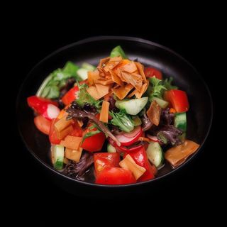 Салата Фатуш (300г)