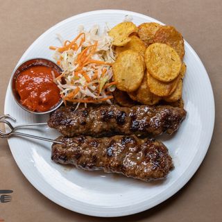 Агнешки кебап с кашу (200г)