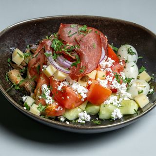 Овчарска салата с манатарки / Shepherd salad with porchini mushrooms ( 300г)