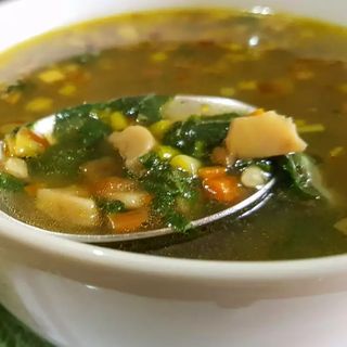 Чорба от коприва с горски гъби 350гр.