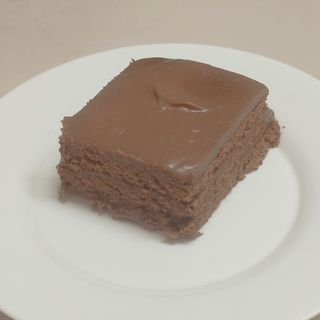 Шоколадово бисквитена торта  (180г)