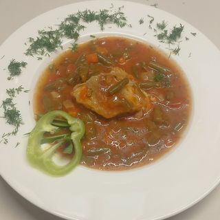 Свинско със зелен фасул (350г)