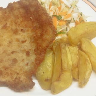 Свинско шницел с гарнитура 450гр.