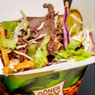 "Dinero" Box с тилешко месо 400гр.