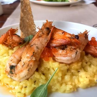 Ризото с шафран и скариди (350г)