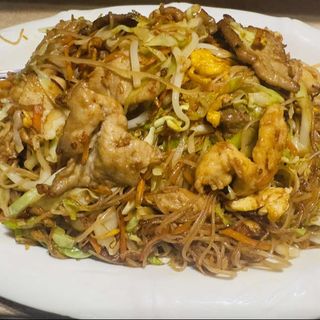 58. Оризови спагети с три вида месо, зеленчуци и яйца (600г)