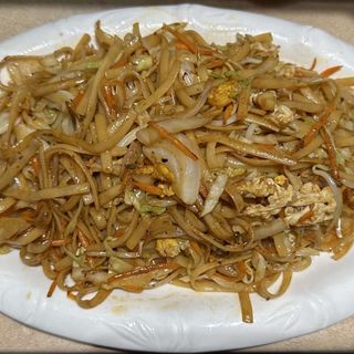 15Б. Плоски спагети с лют сос, лук (700г)