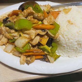 31Б. Пилешки специалитет Кай Юе (600г)