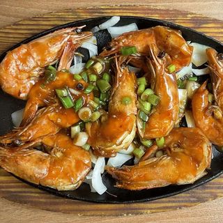 132. Кралски скариди на плоча (8бр)