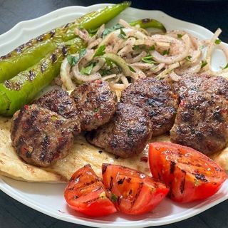 Ущипци с картофки и айвар(400гр.)