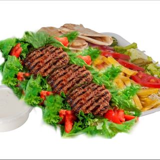 Порция с телешко кюфте 3 броя (300г)