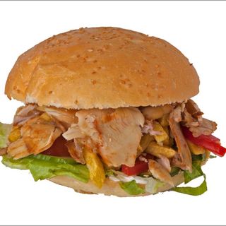 Бургер с пилешко дюнер месо