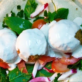 Сандвич фалафел среден 