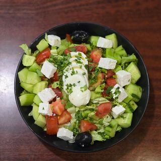 Салата Испанска