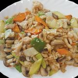 121.Пилешко със зеленчуци (750г)