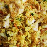 186.Пържен ориз с пилешко и къри (750г)