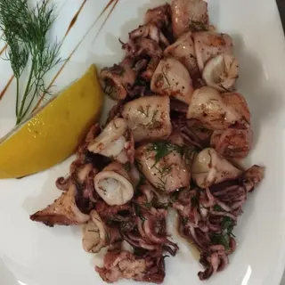 Калмари в масло