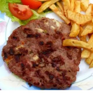 Пълнена плескавица (250г)