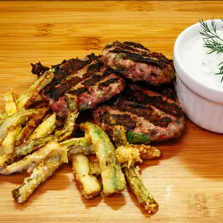 Пуешки кюфтенца с тиквички (70г)