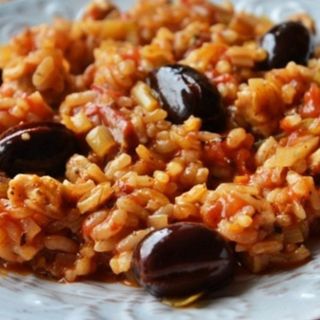 Ориз с домати и маслини