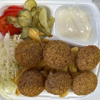 Порция фалафел