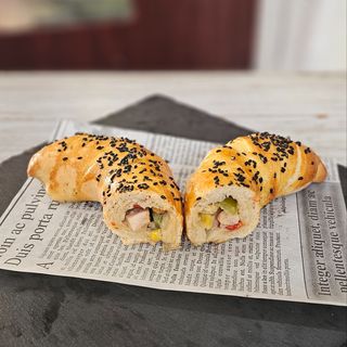 Рогче Изненада