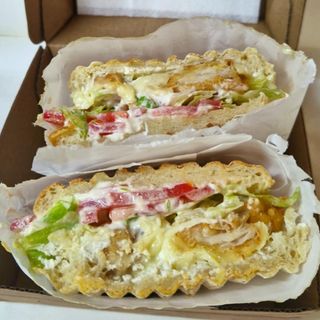 Багета с хрупкаво пиле(400гр.)