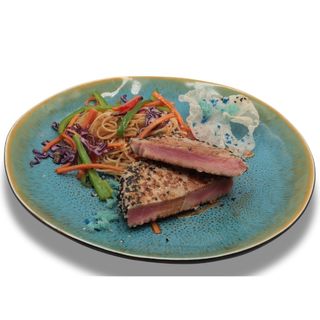 Стек от риба тон с нудли удон (330 г)